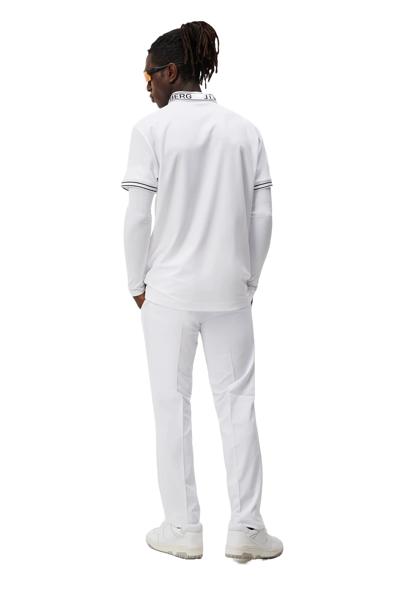 J.Lindeberg Men's Austin Regular Polo, men's golf polo, golf clothing, stylish golf apparel, regular fit polo, J.Lindeberg polo, moisture-wicking polo, comfortable golf shirt, premium golf wear, golf fashion, Swiss Sports Haus, West Vancouver golf shop, men's sportswear, high-performance golf shirt, golfing gear.