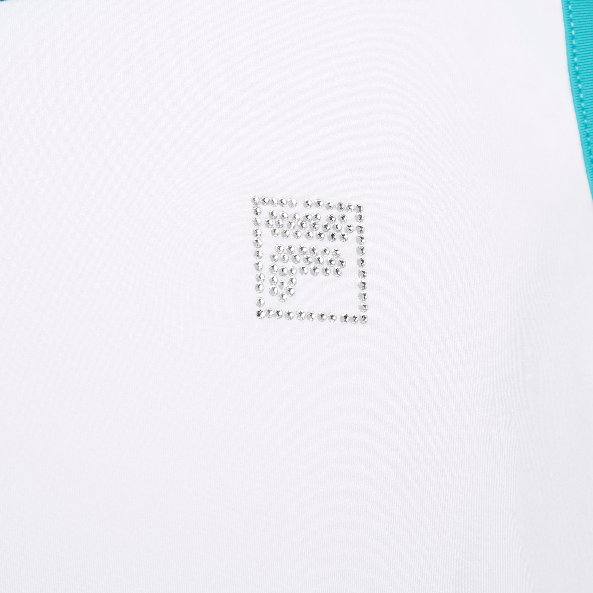 Fila Girls Full Coverage Tank, girls' tennis clothing, tennis tank top, sports apparel for girls, full coverage tank top, breathable fabric, moisture-wicking tank, athletic wear, comfortable tank, tennis gear, sportswear, Swiss Sports Haus, West Vancouver sports shop.