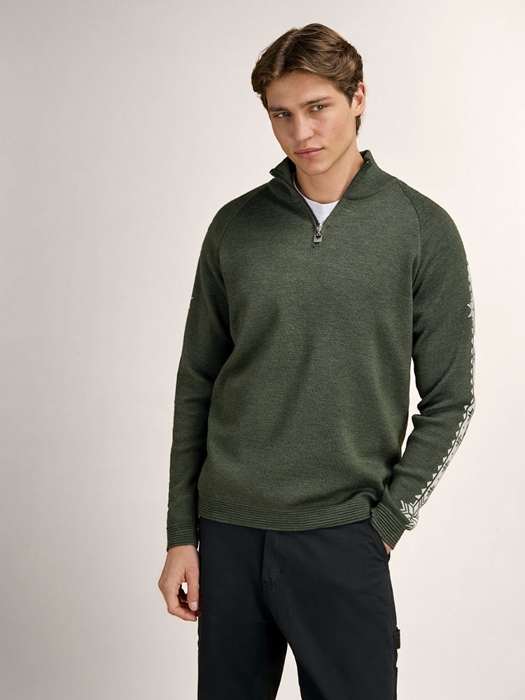Dale of Norway Men's Geilo Sweater in Darkgreen Offwhite, a sporty Norwegian quarter-zip sweater made from 100% skin-soft merino wool.