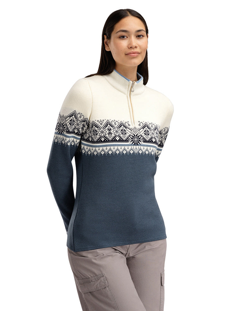 Dale of Norway Women's Moritz Sweater in Steel Offwhite Marine with classic Nordic pattern, made from 100% skin-soft merino wool.