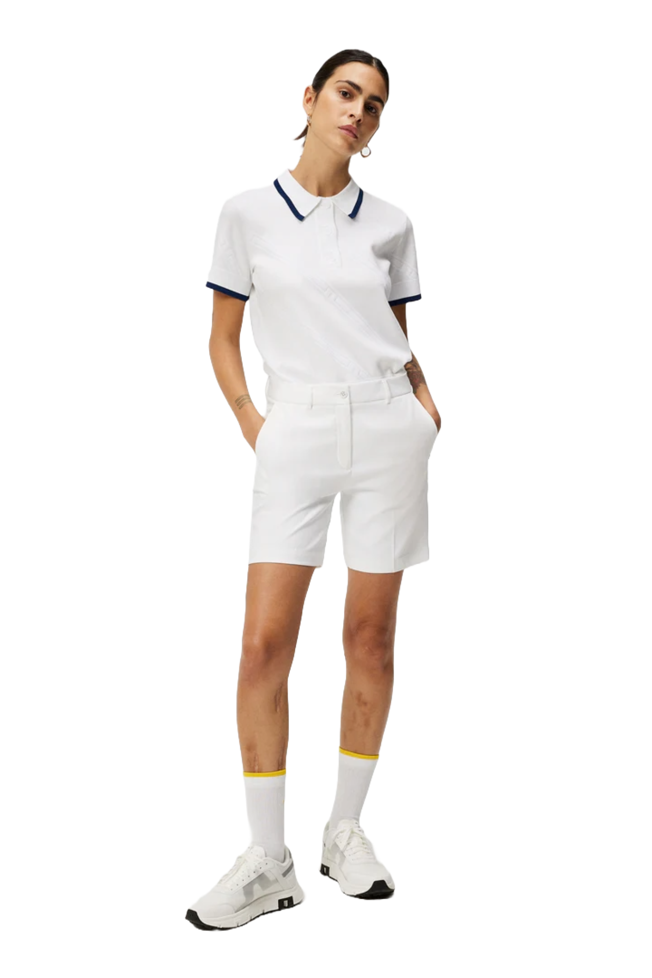 J.Lindeberg Women's Gwen Long golf shorts with breathable stretch performance fabric and extended coverage for golf and active wear