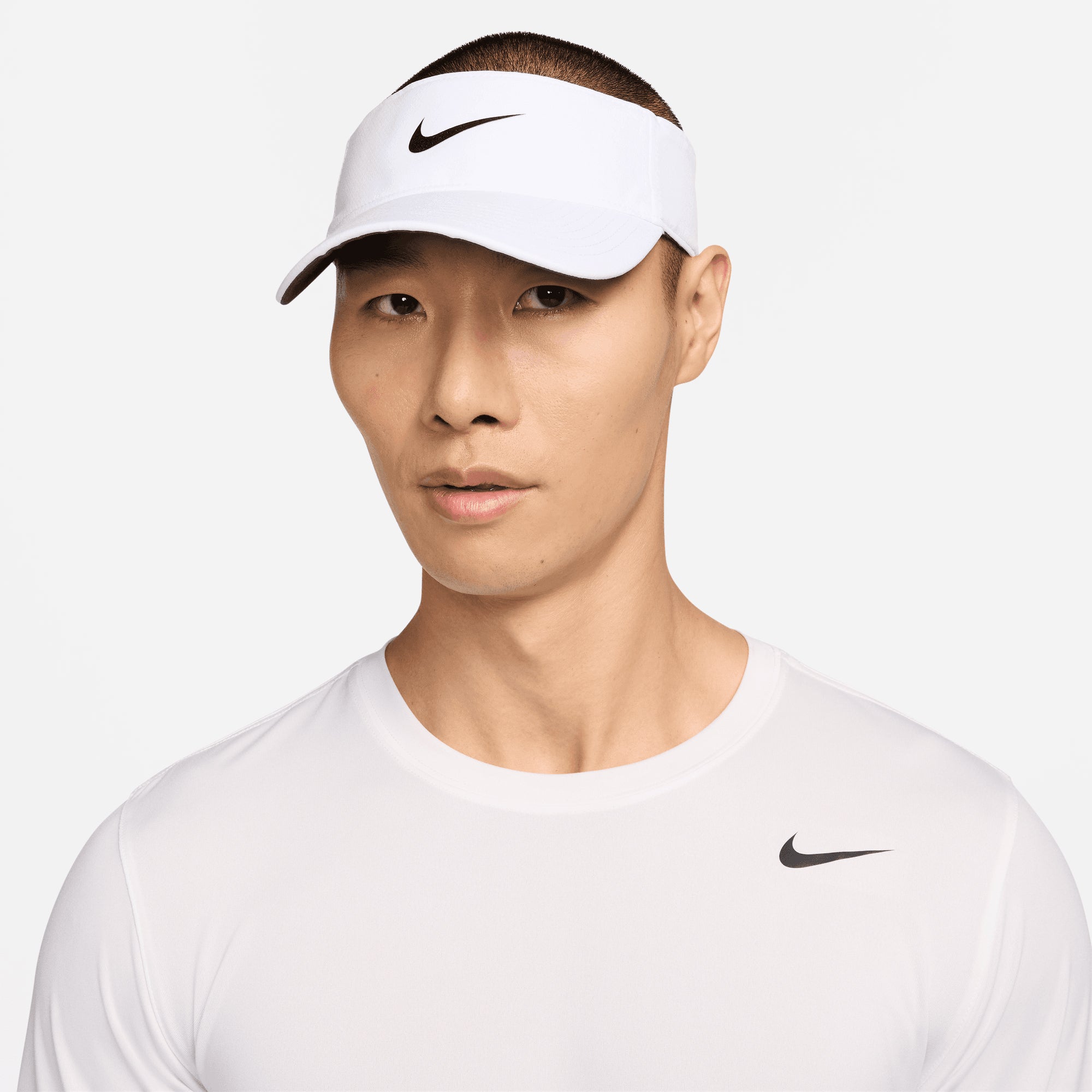 Nike Dri-FIT Ace Visor featuring sweat-wicking performance fabric, lightweight breathable construction, adjustable fit, and sun-shielding brim.