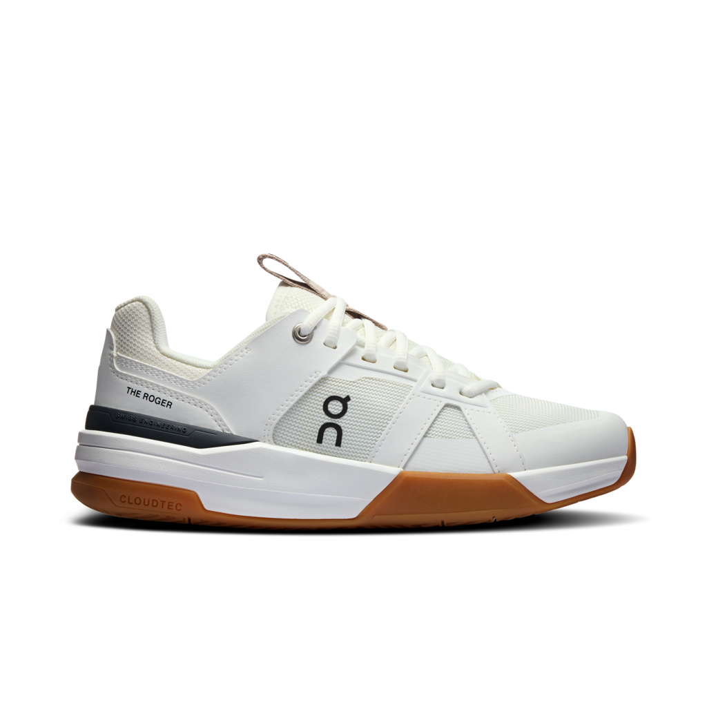 On Youth THE ROGER Clubhouse Pro tennis shoes