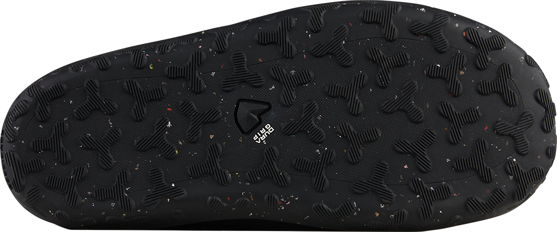 Bottom view of a black Rossignol Men’s Chalet Shoes featuring a water-resistant insulated upper, slip-on design with heel pull tab, cushioned EVA midsole, and high-grip rubber outsole.