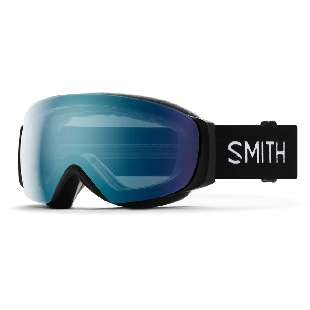 Front view of the Smith I/O MAG S Goggles featuring a scaled-down frame, spherical Carbonic-x ChromaPop lens, integrated magnetic MAG retention levers, triple-layer DriWix face foam, and a silicone-backed QuickFit strap.