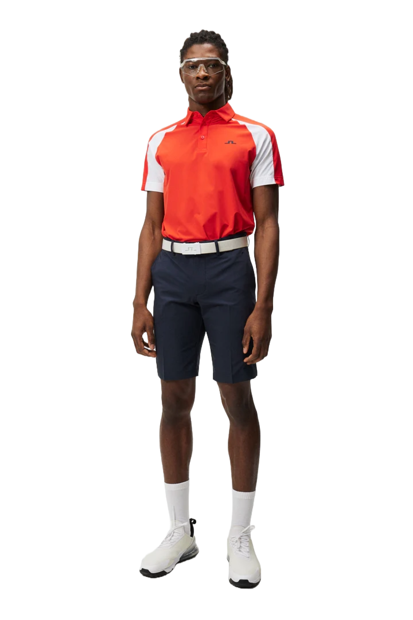 J.Lindeberg Men’s Somle Golf Shorts, golf clothing, men’s golf shorts, stylish golf shorts, modern fit golf shorts, comfortable golf shorts, stretchy golf shorts, performance golf wear, tailored golf shorts, golf apparel, Swiss Sports Haus, West Vancouver golf shop.