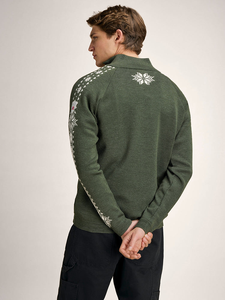 Dale of Norway Men's Geilo Sweater in Darkgreen Offwhite, a sporty Norwegian quarter-zip sweater made from 100% skin-soft merino wool.