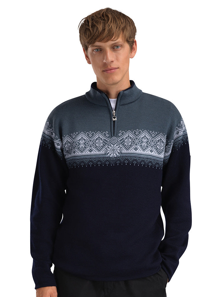 Dale of Norway Men's Moritz Sweater in Marine Steel Ice, a classic Norwegian ski sweater made from 100% merino wool.