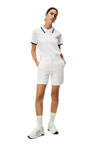 J.Lindeberg Women's Gwen Long golf shorts with breathable stretch performance fabric and extended coverage for golf and active wear