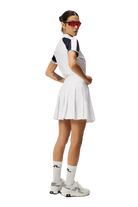 J.Lindeberg Women's Perinne golf polo with breathable stretch performance fabric and athletic fit for golf and resort wear