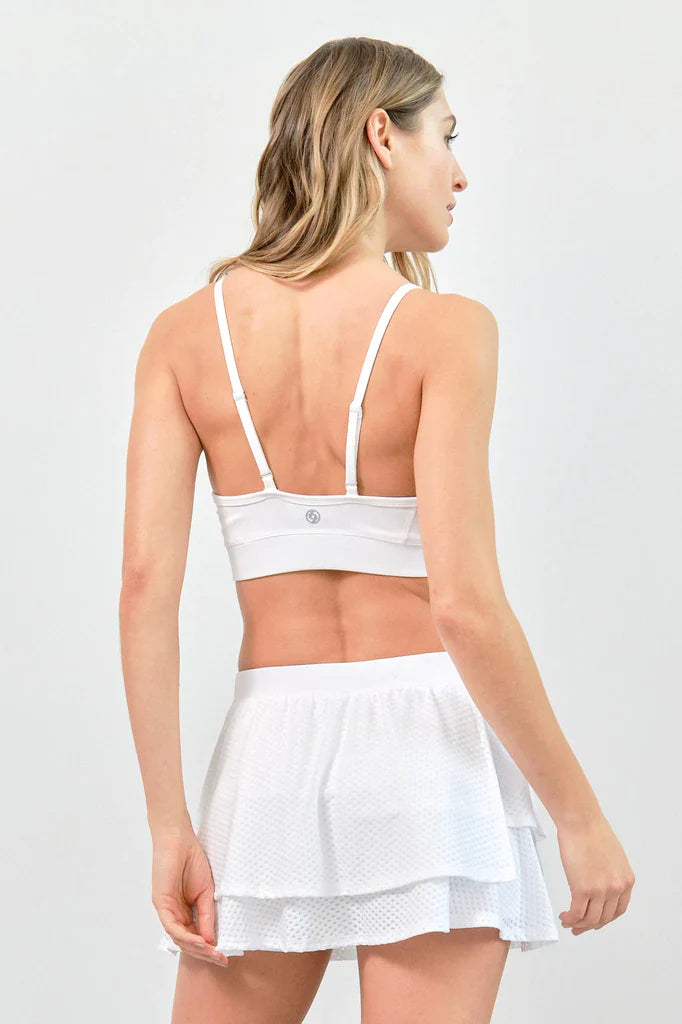 Lija Impact Universal Bra featuring supportive stretch fabric, moisture-wicking comfort, breathable construction, and athletic performance design.