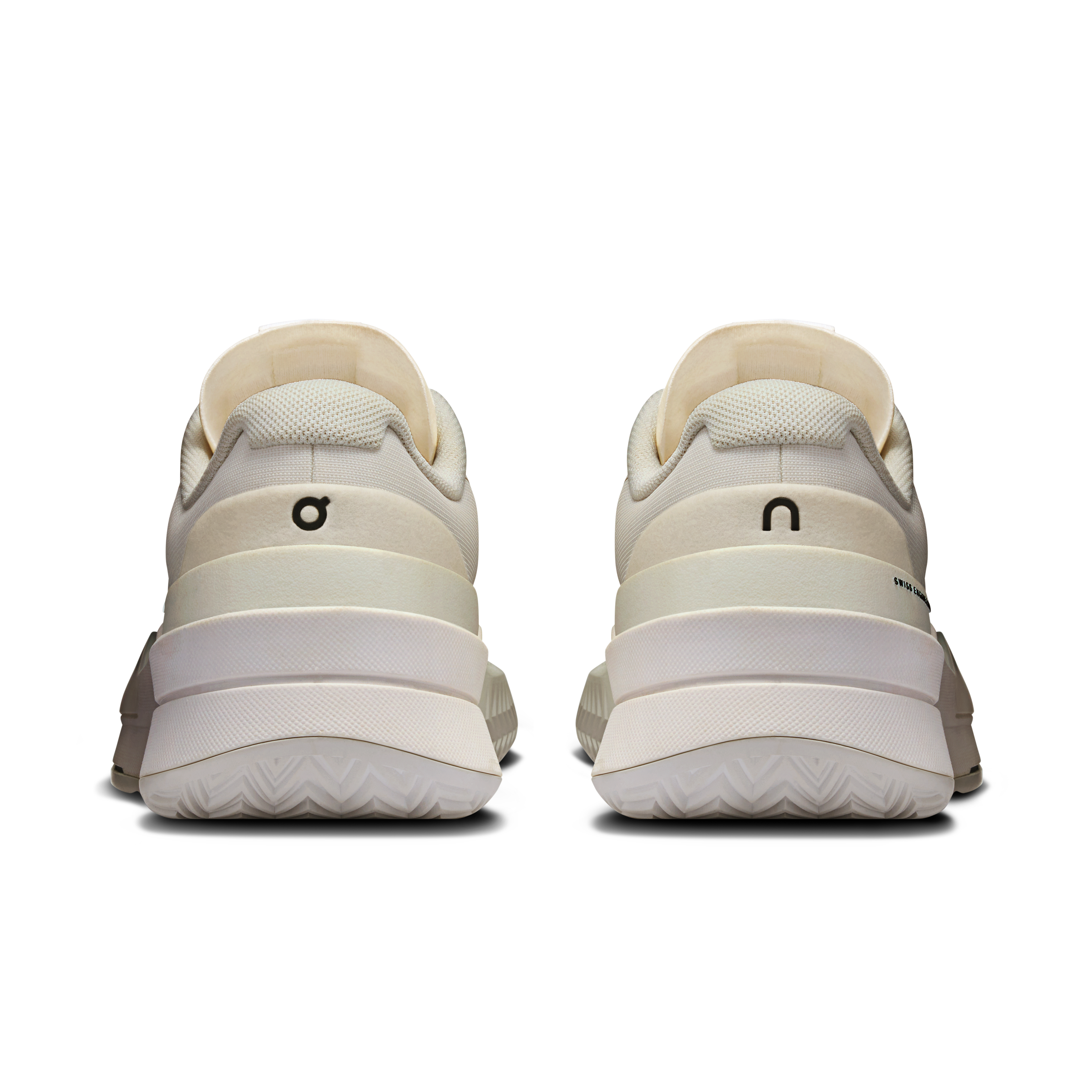 On Men's THE ROGER Pro 2 tennis shoes