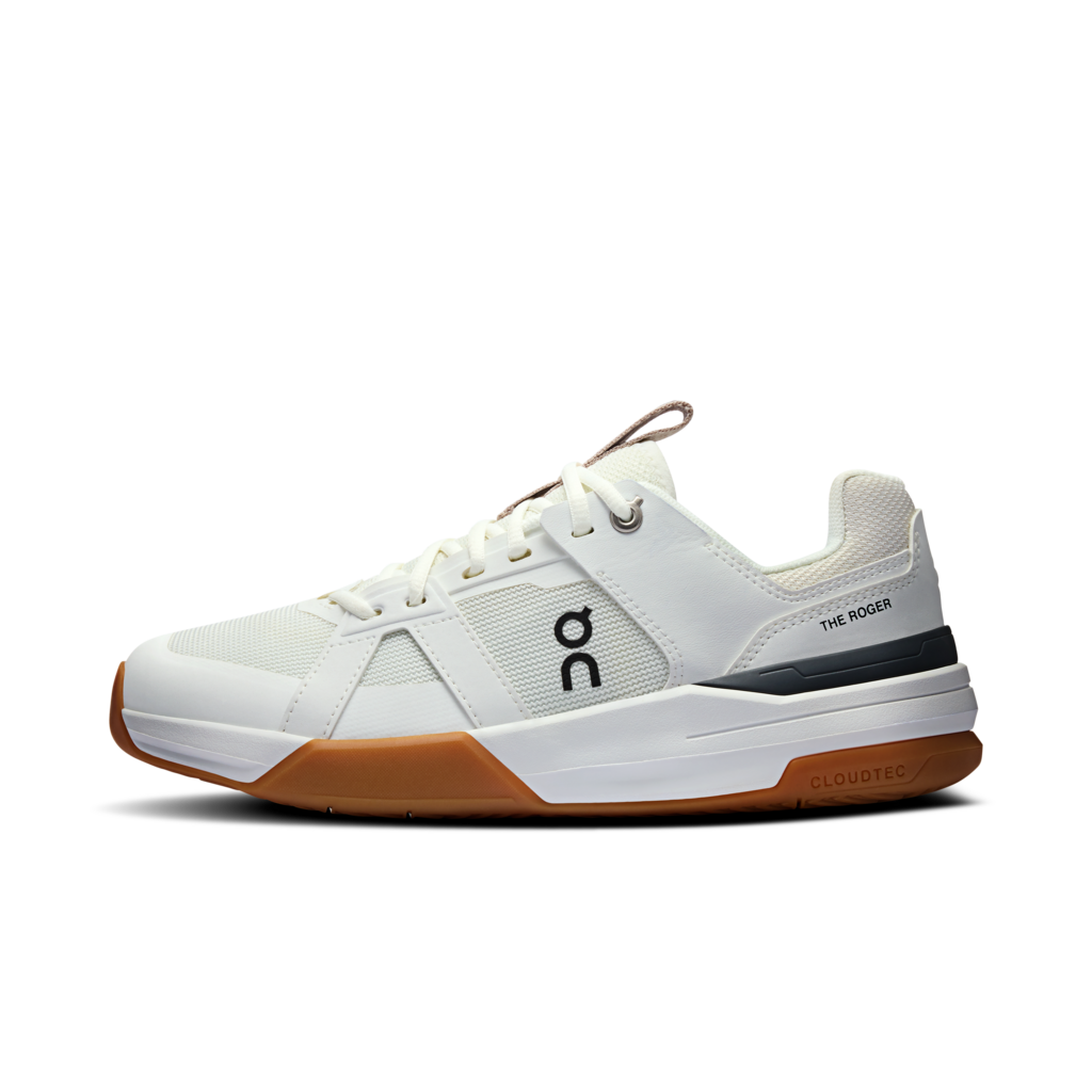 On Youth THE ROGER Clubhouse Pro tennis shoes