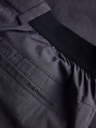 Peak Performance Men's Player Golf Shorts featuring lightweight stretch fabric, breathable comfort, and a modern athletic fit.