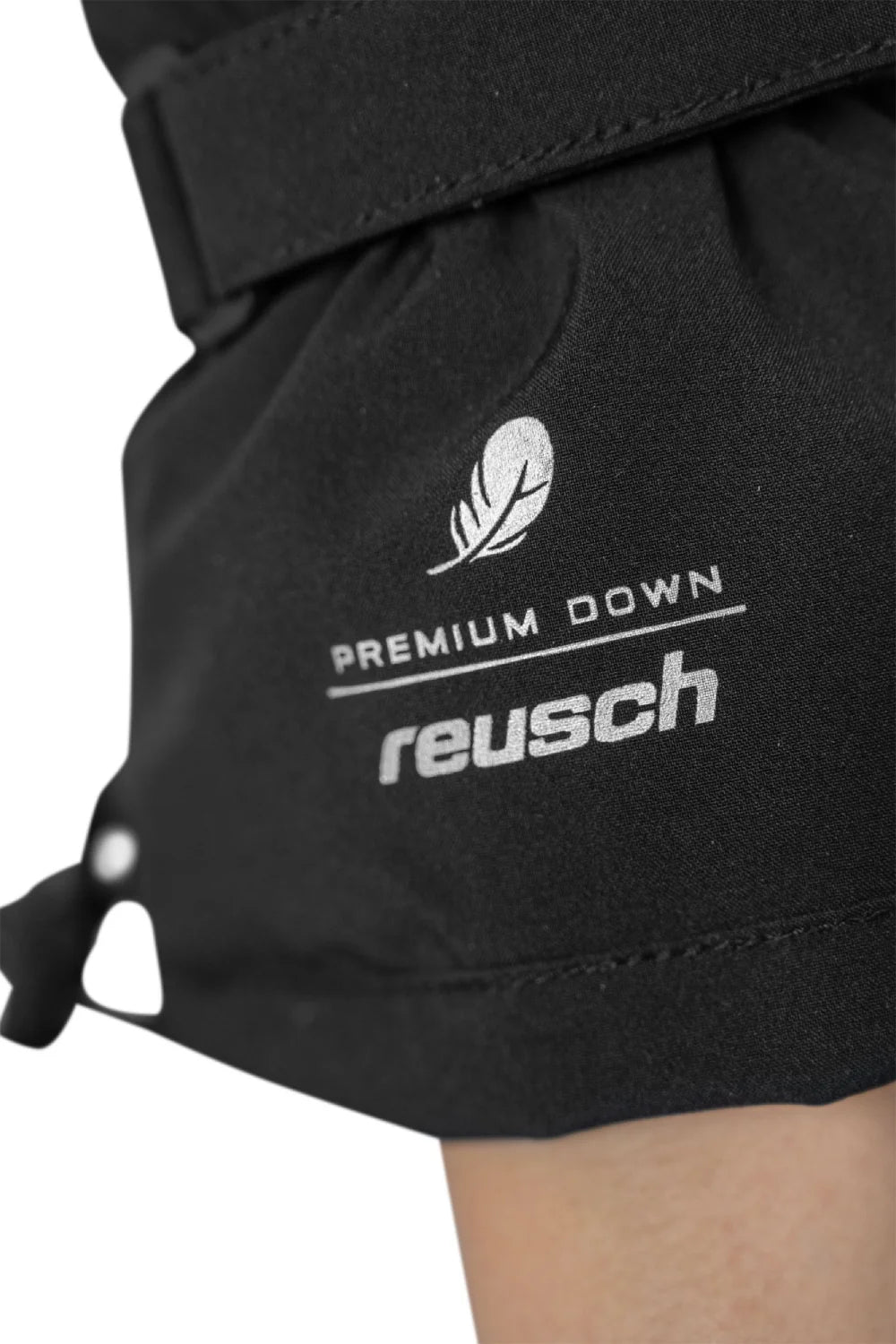 Reusch Kids Kaden Down R-TEX XT Glove in Black with Real Down insulation, waterproof R-TEX XT membrane and long powder cuff.