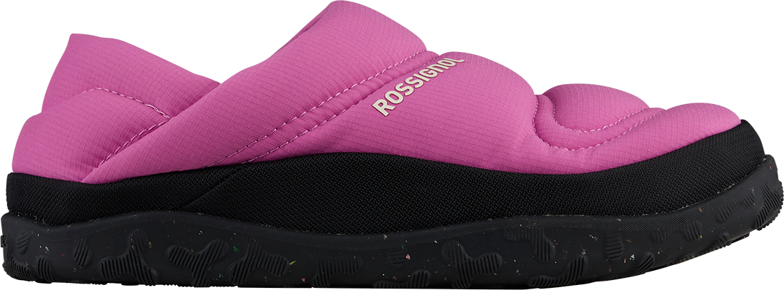 Side view of a pink Rossignol Women’s Chalet Shoes featuring a water-resistant insulated upper, slip-on stretch cuff with heel pull tab, cushioned EVA midsole, and high-traction rubber outsole.
